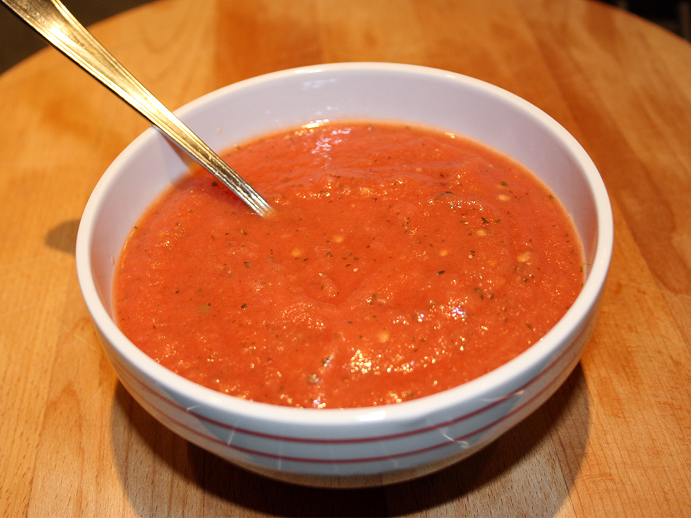 Sugo di pomodoro crudo (Saus van rauw tomaten)